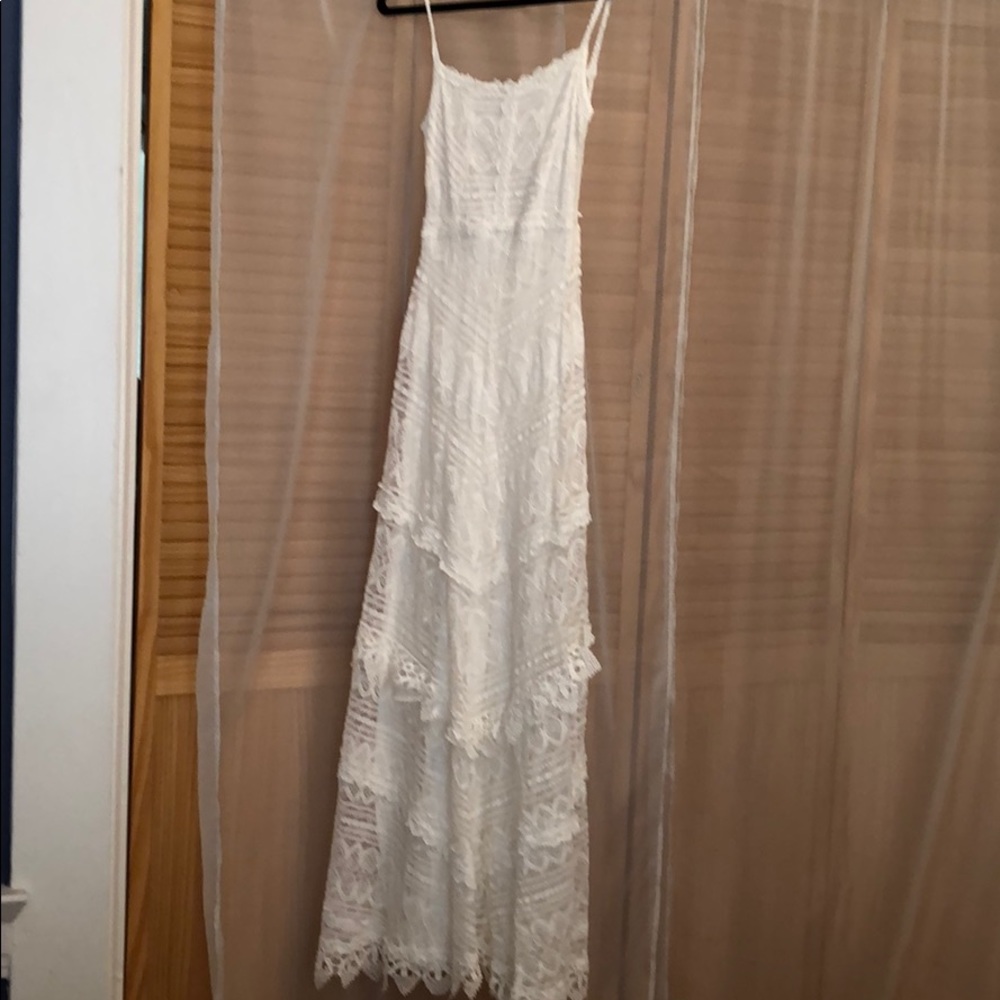 White Lace Maxi Backless Dress